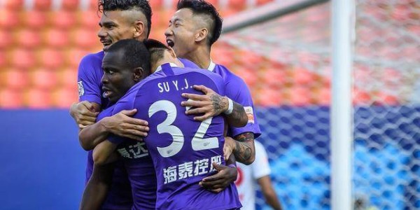  那不勒斯新援奥斯梅恩首秀梅开二度助队取胜  